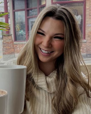 Photo of Ashley Glassco, Registered Psychotherapist (Qualifying), MACP