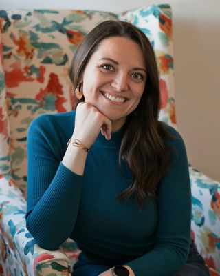Photo of Kellie Crowell Bowen - Kellie Crowell, Clinical Social Work/Therapist, LLMSW