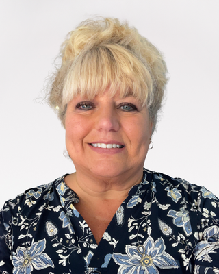 Photo of Cassie Richards-Ward, Psychologist, LP