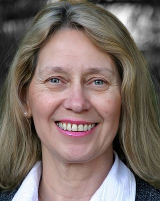 Photo of Sherryl Lindsey, Marriage & Family Therapist, LMFT