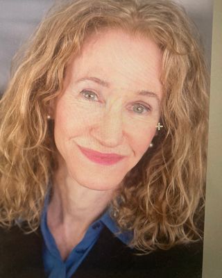 Photo of Leora Manischewitz, Psychologist, PsyD