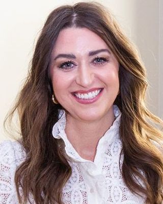 Photo of Erin Marie Cox, Licensed Professional Counselor, LPC