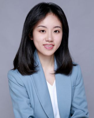 Photo of Zoe Zhao, Registered Psychotherapist in Richmond Hill, ON