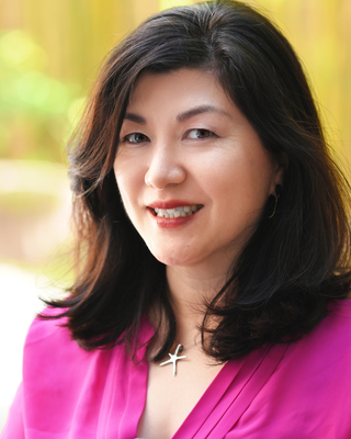 Photo of Jenny Kwak, Clinical Social Work/Therapist