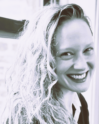 Photo of Clara Langrall, Clinical Social Work/Therapist in North Center, Chicago, IL