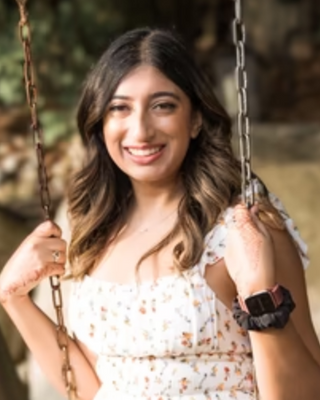 Photo of Summin Dinsa, Clinical Social Work/Therapist, LCSW