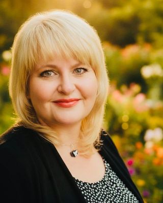 Photo of Tina Powell, Clinical Social Work/Therapist, LCSW