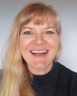 Photo of Loudine Heunis, General Counsellor, MA, ASCHP Specialist Wellness Counsellor