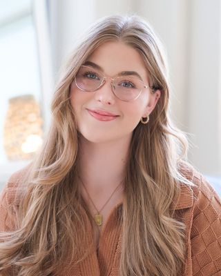 Photo of Connor Curran, Registered Psychotherapist (Qualifying)