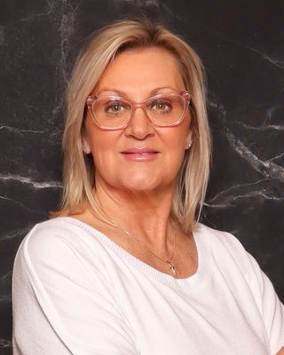 Photo of Terri Graves, Marriage & Family Therapist, LMFT