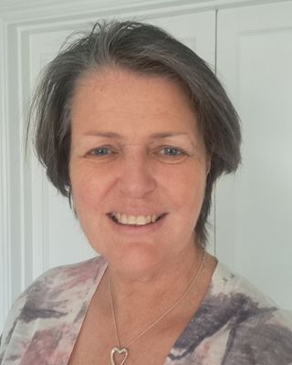 Photo of Helen Heath, Counsellor, MNCPS Acc.