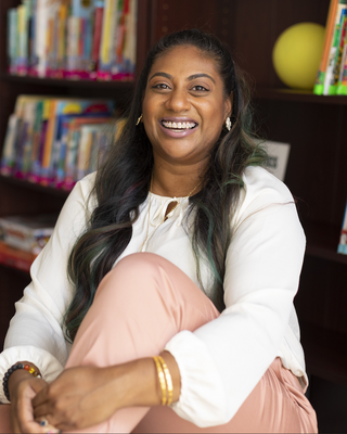Photo of Poonam McKnight, Licensed Clinical Professional Counselor, LCPC-S