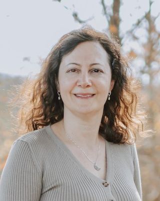 Photo of Maya Dolnik, Psychiatric Nurse Practitioner, DNP, FNP-C, PMHNP-