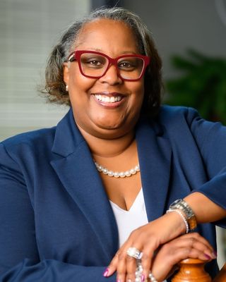 Photo of Leslie Pender, Counselor, MS, LMHC