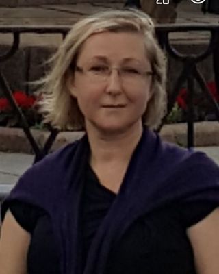 Photo of Elena Novikova, Psychotherapist, UKCP Trainee
