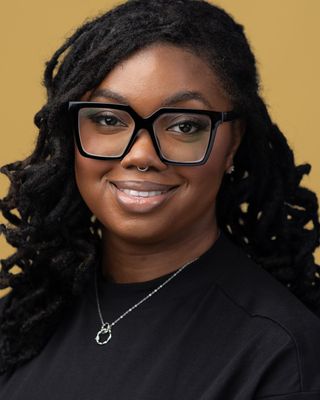 Photo of Raven Traylor, Clinical Social Work/Therapist, LCSW