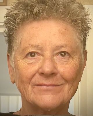 Photo of Kate Young, Psychotherapist, MSc, MUKCP
