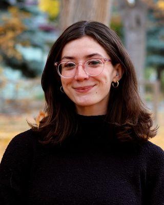 Photo of Jade Davies, Licensed Professional Counselor, MA, LPC, EMDR-t