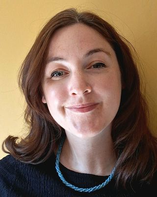 Photo of Eve Jones, Psychotherapist, MA, HCPC-Art Therap.