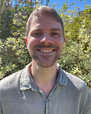 Photo of Michael Haydn Pitman, Psychotherapist, MA, HCPC-Art Therap.