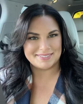 Photo of Christina Caputo, Marriage & Family Therapist, LMFT