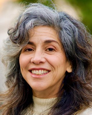 Photo of Cristina Gomez Key, Associate Professional Clinical Counselor, APCC