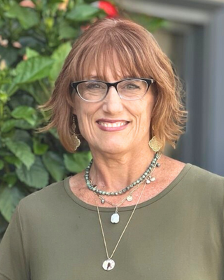 Photo of Kat Griffith, Clinical Social Work/Therapist, LCSW