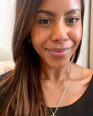 Photo of Dr Sandra-Eve (Evie) Bamigbade - Trauma-Informed Clinical Psych - Dr Evie Bamigbade, Psychologist, PhD, HCPC - Clin. Psych.