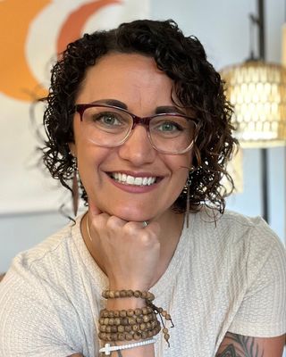 Photo of Courtney Graby, Clinical Social Work/Therapist, LSCSW