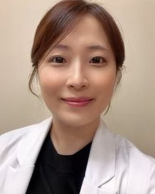 Photo of Hyun Jenny Kwon, Psychiatric Nurse Practitioner, DNP, PMHNP