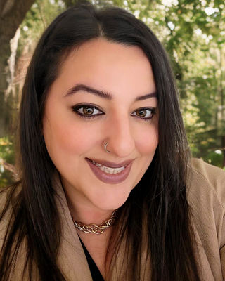 Photo of Berrevonne Daoodi, Associate Clinical Social Worker, ASW