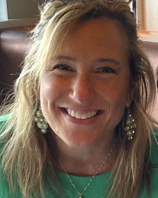 Photo of Lynn Rubino, Licensed Mental Health Counselor Associate, LMHCA