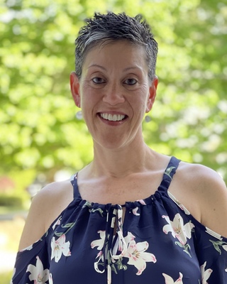 Photo of Deanna Cuccinello, Licensed Clinical Mental Health Counselor in Cornelius, NC
