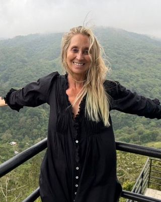 Photo of Monica Dahling New, Marriage & Family Therapist, LMFT, MA, MSPT