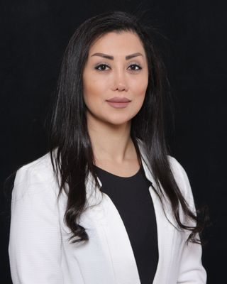 Photo of Narges Ehghaghi, Registered Social Worker, RSW, MACP, MA