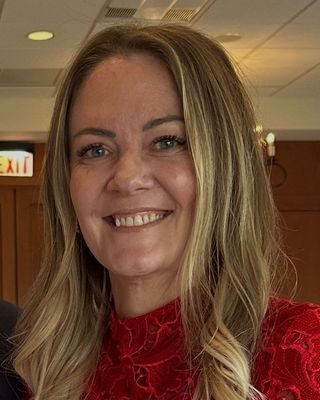Photo of Cindy McKnight, Counselor, MS, LCPC, CFRC, CCTP, EMDR