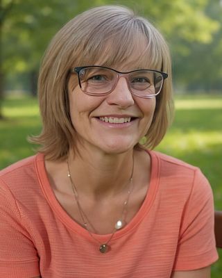 Photo of Christine Masters, Marriage & Family Therapist, MS, LMFT