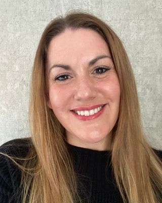 Photo of Lindsey Jackson, Counsellor, MNCPS Acc.