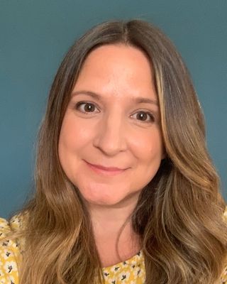 Photo of Gillian Murgatroyd, Psychotherapist, MBACP