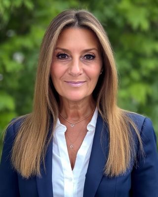 Photo of Ali Jacobs - Ali Jacobs Counselling and Psychotherapy Ltd, Psychotherapist, MBACP