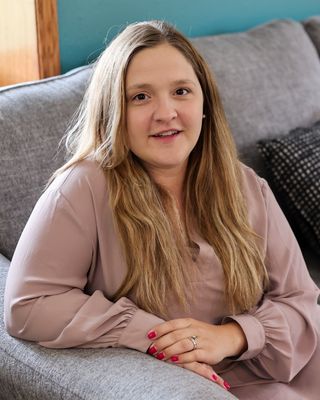 Photo of Abigail Frank, Provisional Mental Health Practitioner, PLMHP, PMSW, PLADC, MS