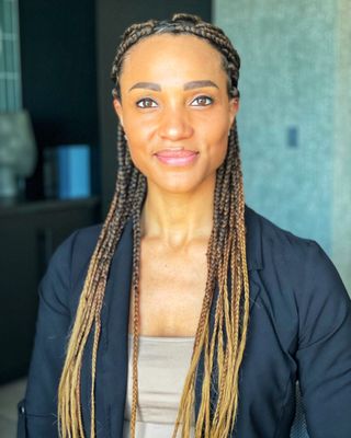 Photo of Moizeé Stewart, Counselor, LMHC