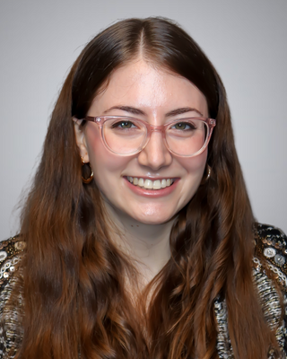 Photo of Shannon Bucciarelli, Psychiatric Nurse Practitioner, MSN, PMHNP, B-C