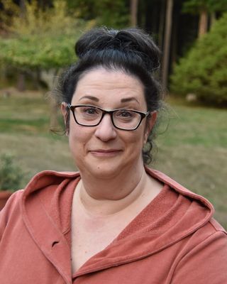 Photo of Angi Hanan, Licensed Mental Health Counselor Associate, MAC, LMHCA