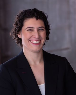 Photo of Ariel Axelrod, Licensed Mental Health Counselor, LMHC, NCC