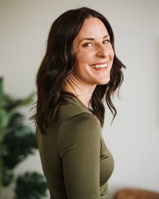 Photo of Lindsey Funk, Registered Social Worker, BSW, MSW