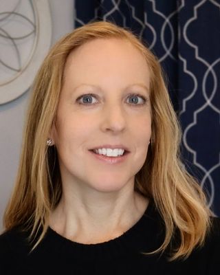 Photo of Leisa Barrett, Clinical Social Work/Therapist, LICSW, MSW, MPA