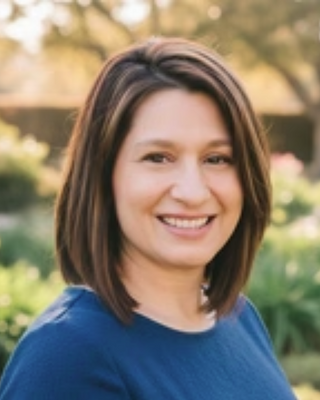 Photo of Naomi Jimenez, Marriage & Family Therapist, LMFT