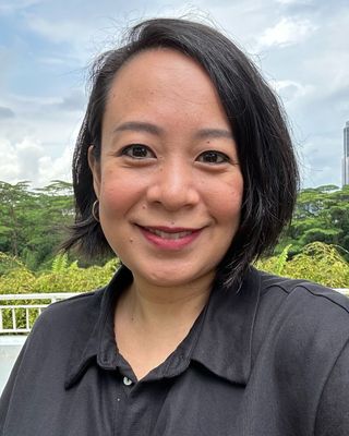 Photo of Nadine Valdes, Counsellor