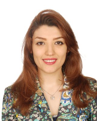 Photo of Dr Shirin Rad, Counsellor, PhD, MAPS